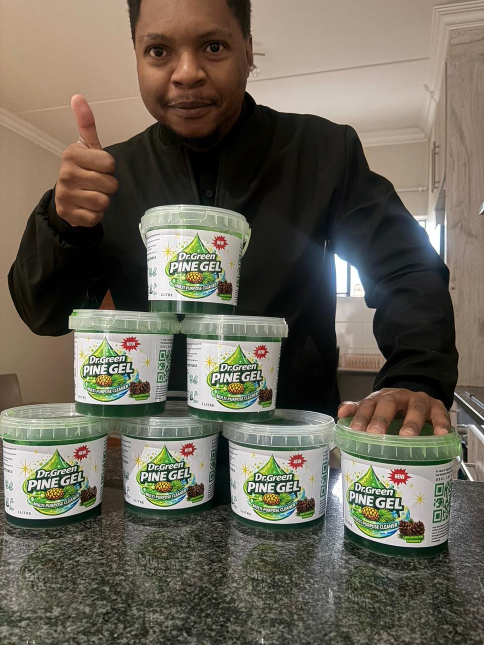 Dr Green Pine Gel stacked tubs with happy customer
